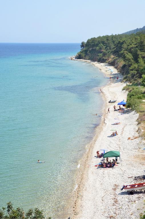 Pension Giannis Αdults Only Koinira Bagian luar foto